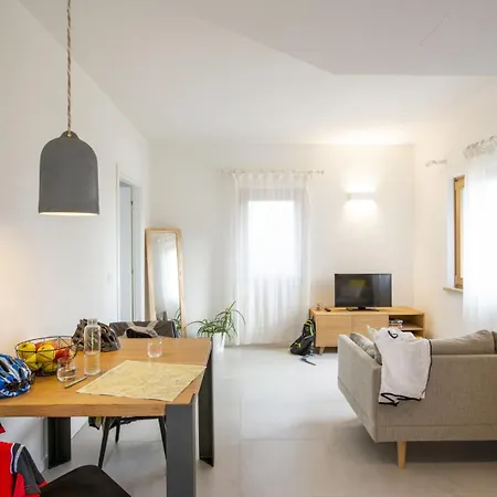 Gaiasofia - Adults Only Apartment Caprino Veronese